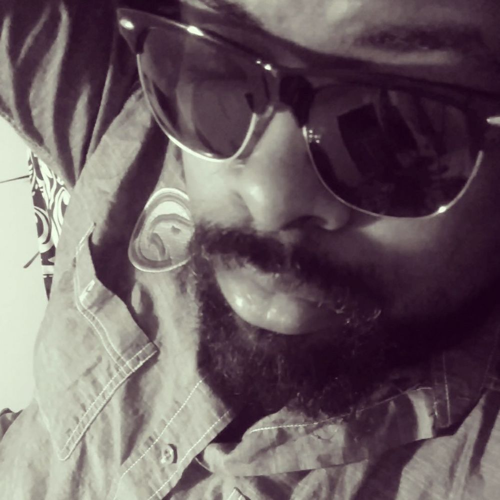 Meet your Posher, Phillip